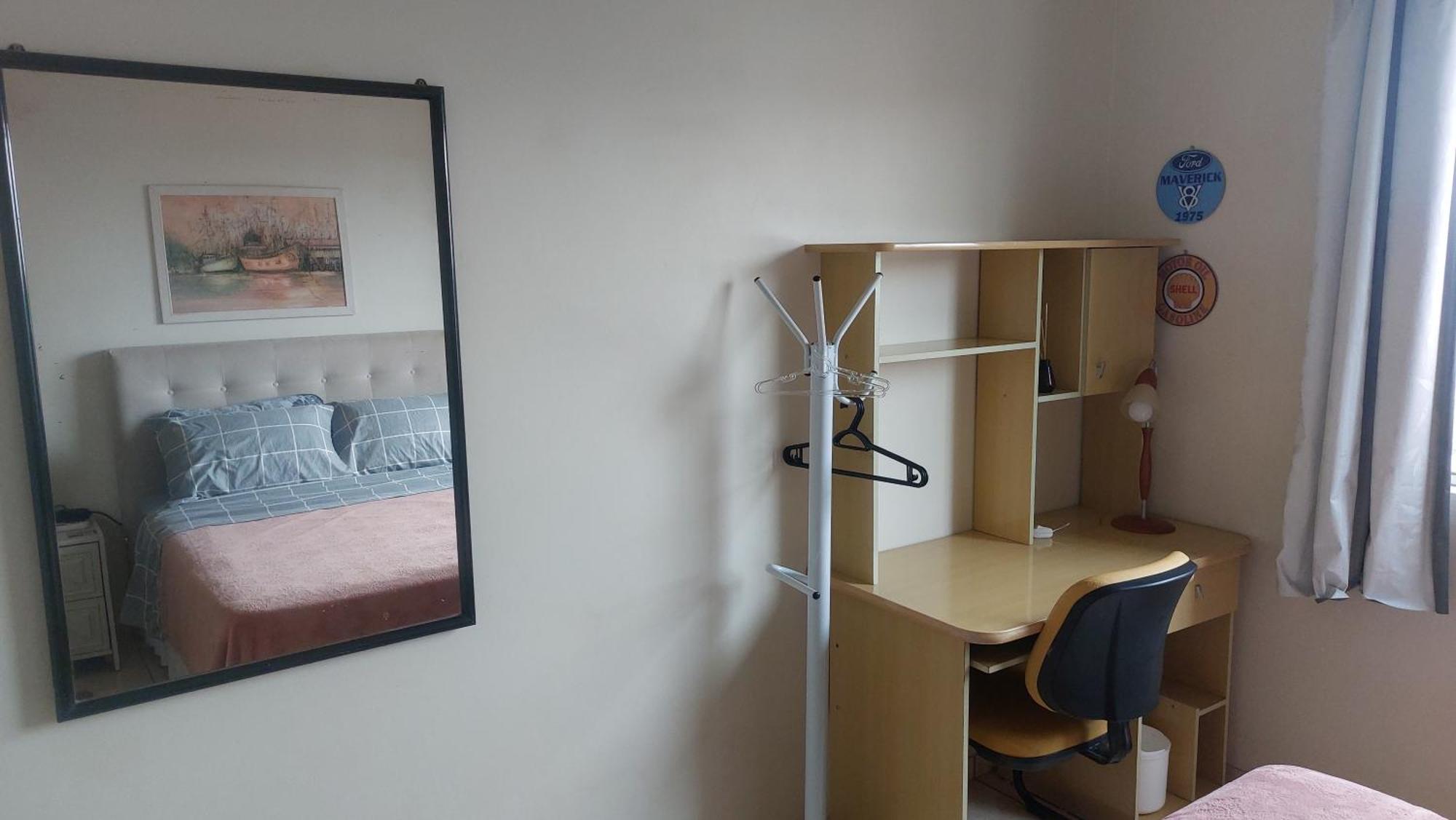 Apto De 2 Quartos Com 2 Ar, Garagem, No Centro Sul Santo Angelo